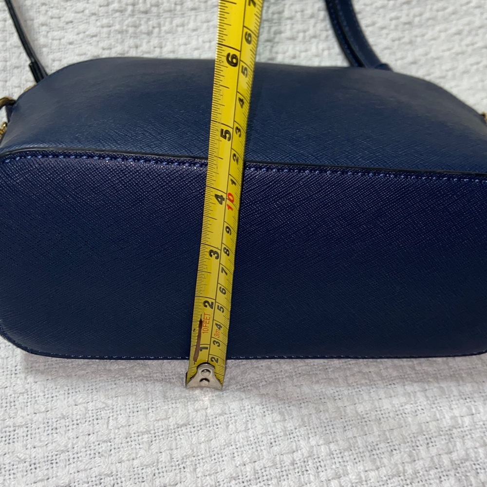 Michael Kors Medium Jet Set Emmy Dome Crossbody - Picture 8 of 14